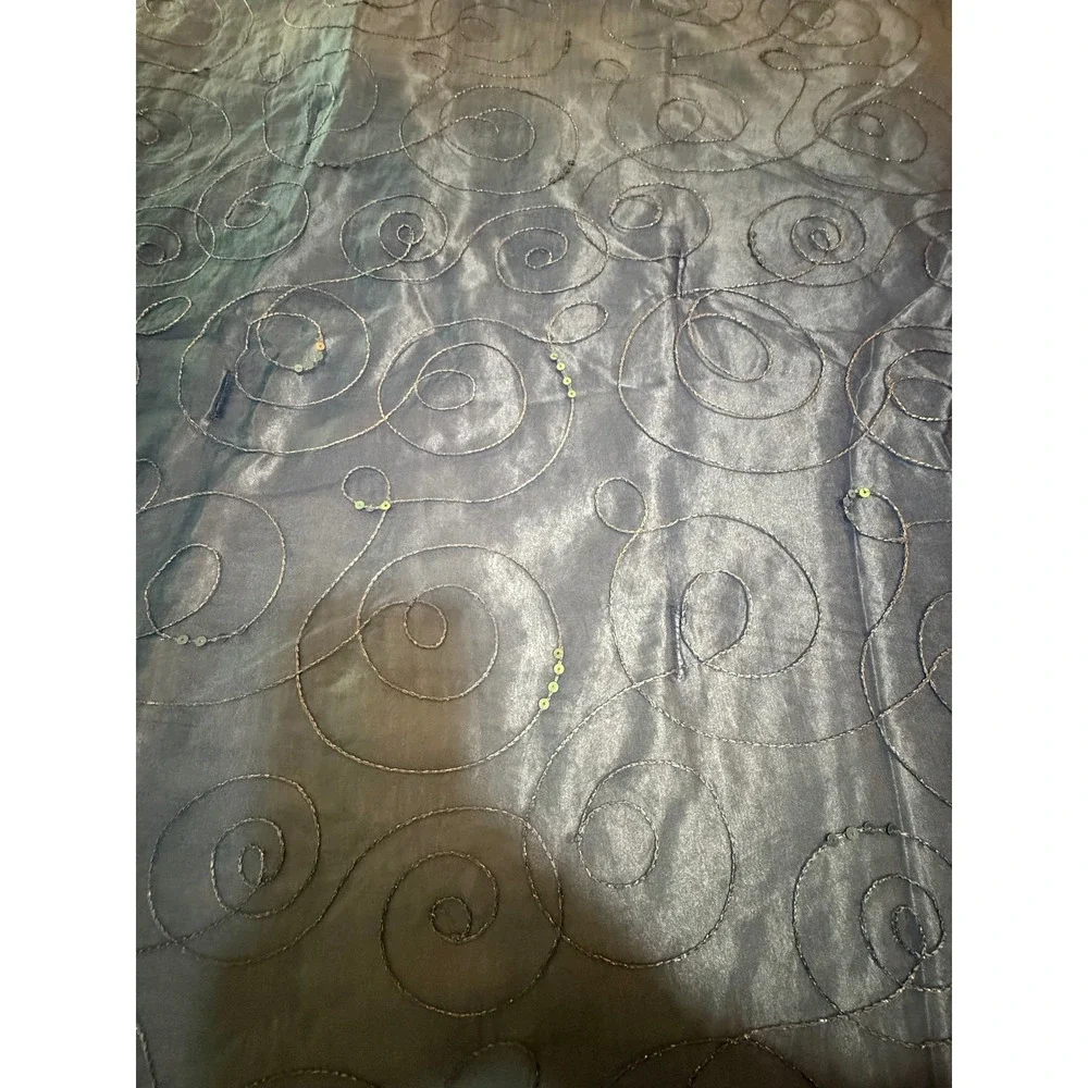 Seventeen Full Size Blue Satin Bedding Set – Quilt/Bedspread & Bed Skirt